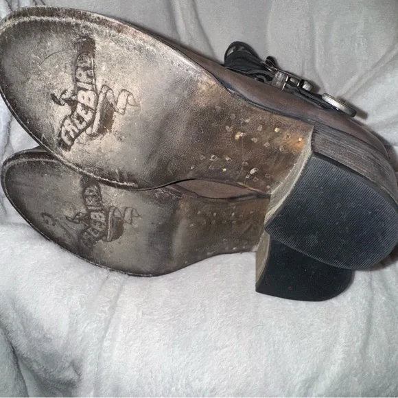 EUC size 11 black Notorious - Picture 5 of 7